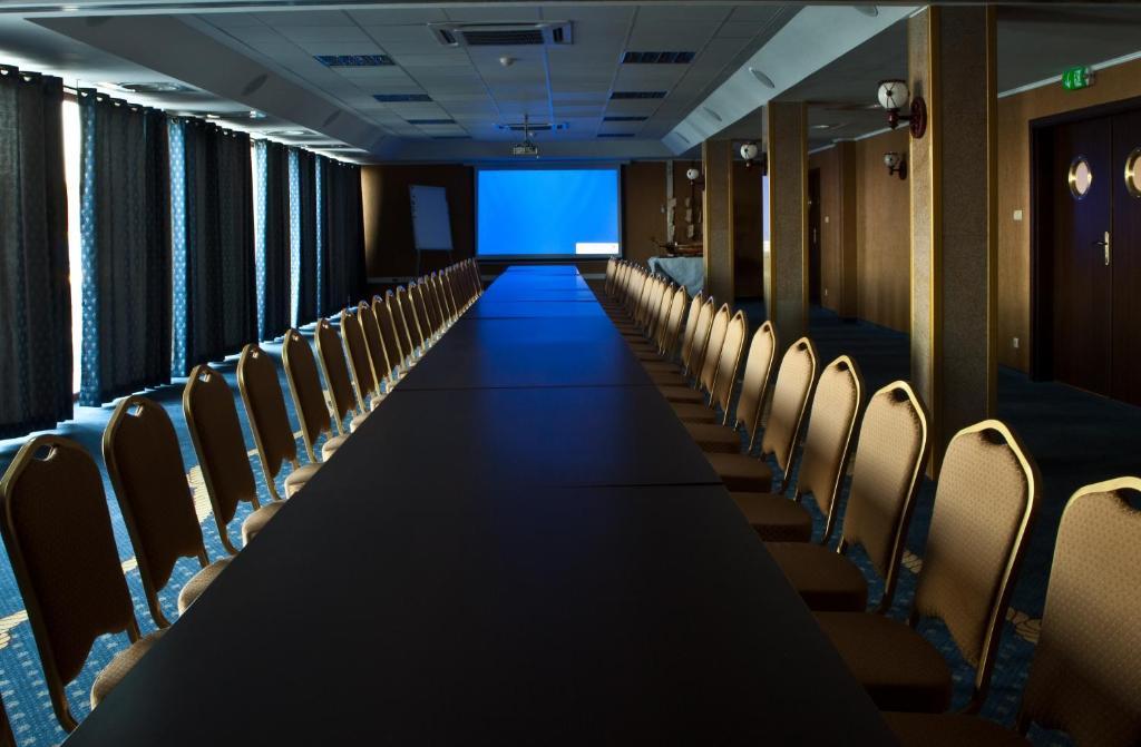 Shuma Hotel Dąbrowa Górnicza Kültér fotó